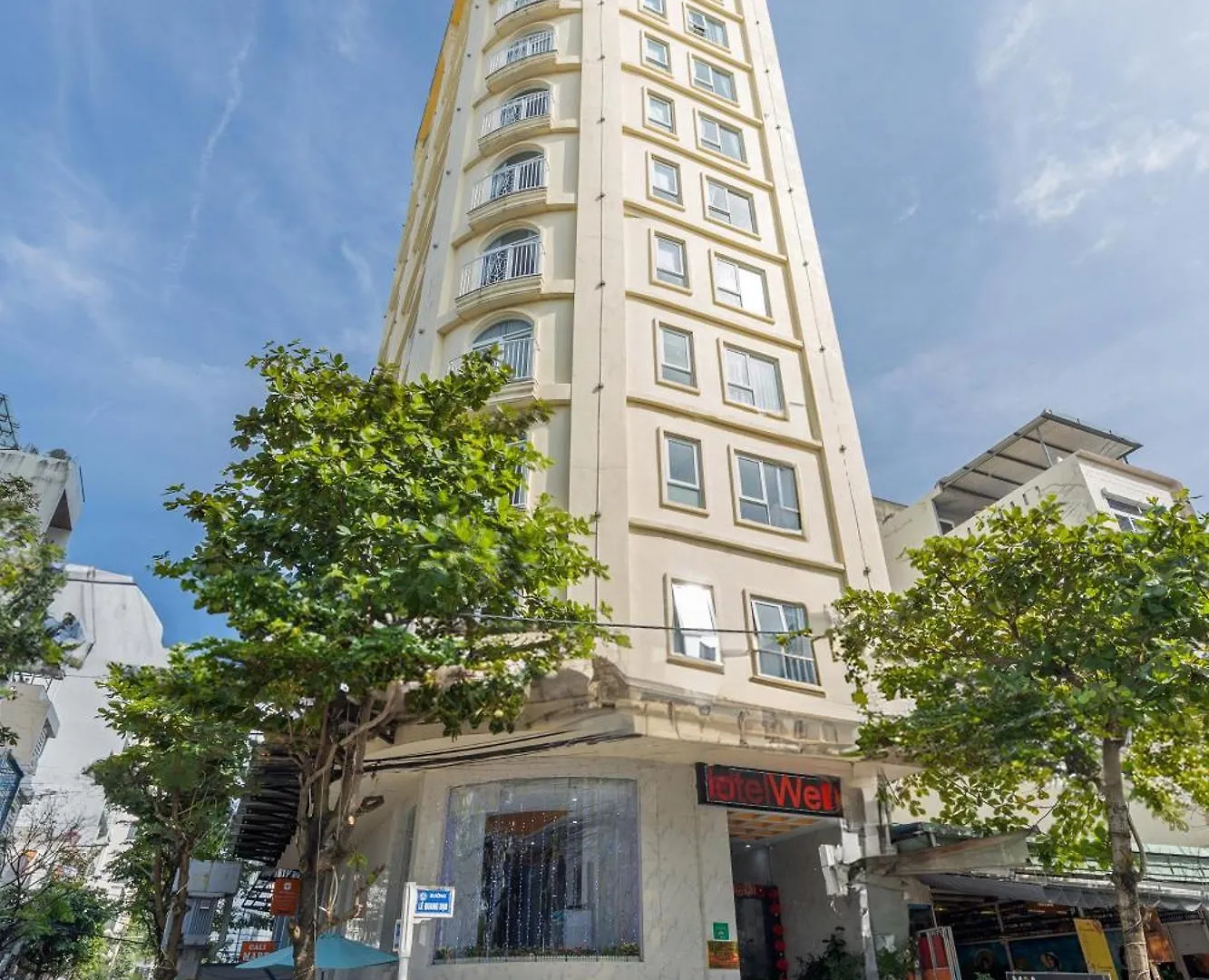Sea Queen Hotel Дананг Вьетнам