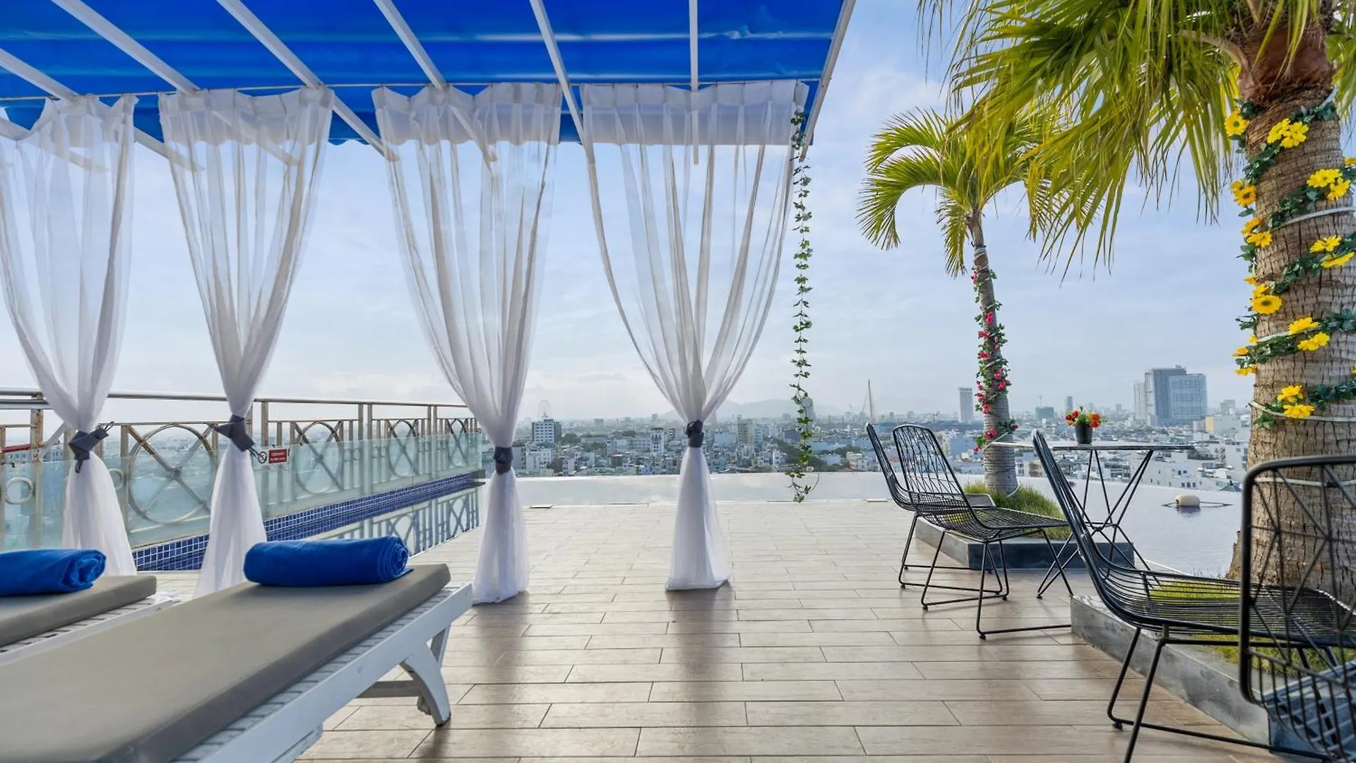 Sea Queen Hotel Đà Nẵng