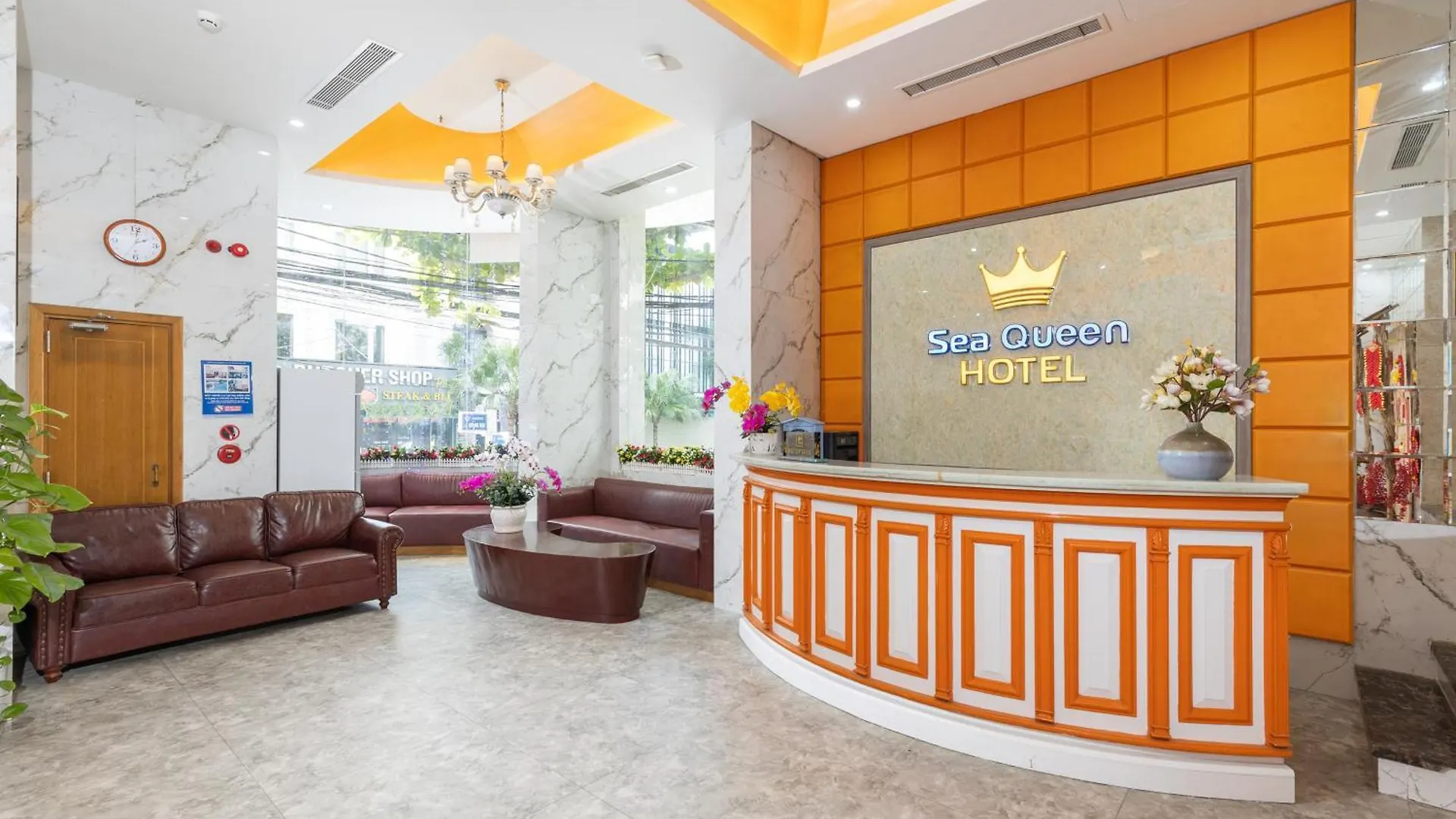 Sea Queen Hotel Дананг