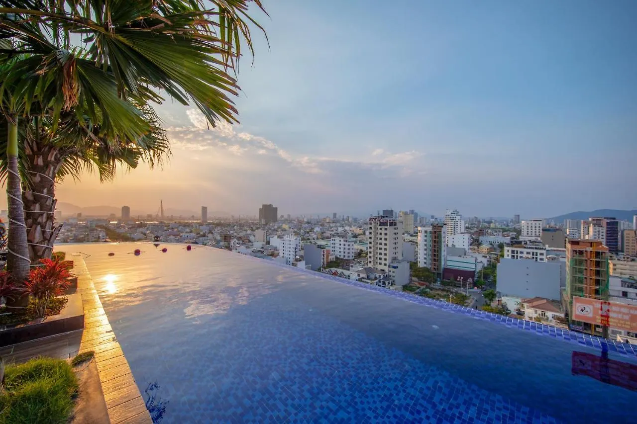 Sea Queen Hotel Đà Nẵng 3*,